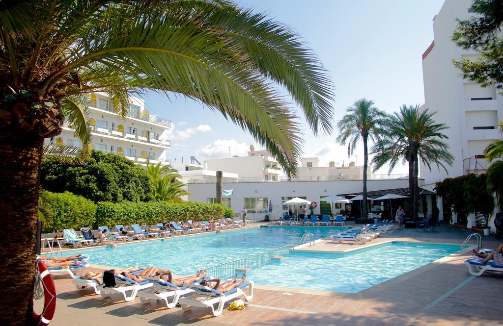 Hostal Cervantes Sant Antoni de Portmany Exterior foto